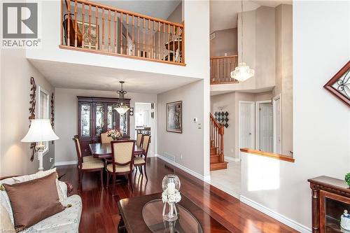 110 Deer Ridge Drive, Kitchener, ON - Indoor Photo Showing Dining Room