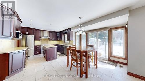 122 Barr Crescent, Brampton, ON - Indoor