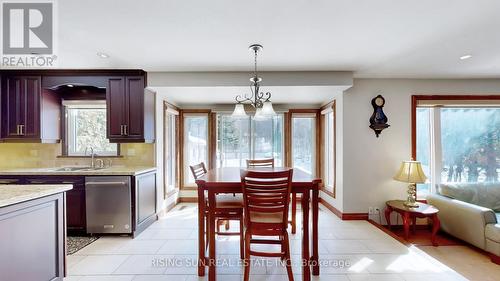 122 Barr Crescent, Brampton, ON - Indoor