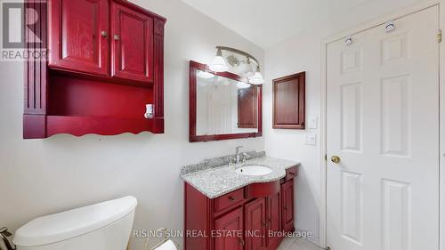 122 Barr Crescent, Brampton, ON - Indoor Photo Showing Bathroom