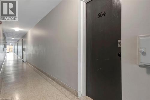 37 Mericourt Road Unit# 304, Hamilton, ON - Indoor Photo Showing Other Room