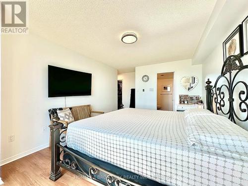 Very Large Primary Bedroom - 1709 - 2155 Burnhamthorpe Road W, Mississauga, ON - Indoor Photo Showing Bedroom