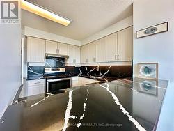 Lots of counter space! - 