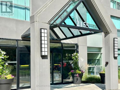 Entrance Way - 1709 - 2155 Burnhamthorpe Road W, Mississauga, ON - Outdoor
