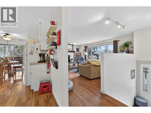3111 Cedar Drive, Blind Bay, BC - Indoor