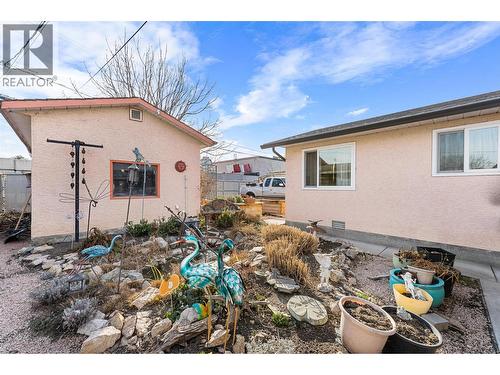 545 Bay Avenue, Kelowna, BC - Outdoor