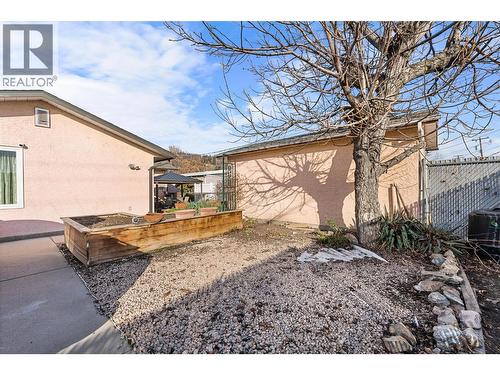 545 Bay Avenue, Kelowna, BC - Outdoor