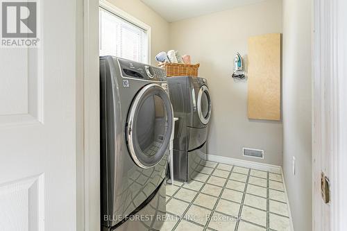 49 Parkview Drive, Thames Centre (Dorchester), ON - Indoor Photo Showing Laundry Room