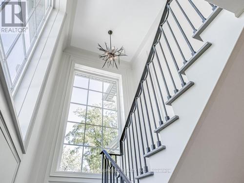 393 Maple Grove Drive, Oakville, ON - Indoor Photo Showing Other Room