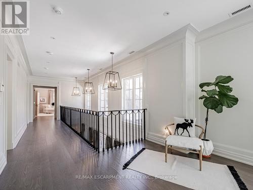 393 Maple Grove Drive, Oakville, ON - Indoor Photo Showing Other Room