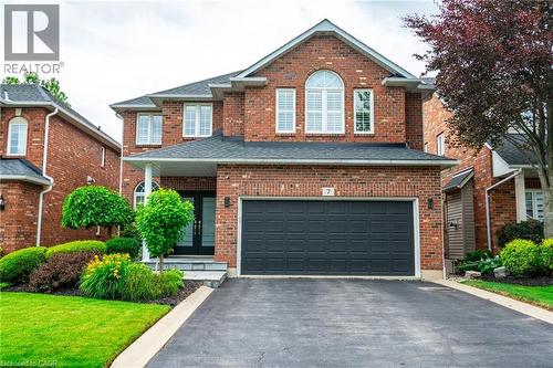 7 Volterra Court, Waterdown, ON - Outdoor With Facade