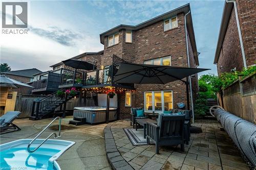 7 Volterra Court, Waterdown, ON - Outdoor With In Ground Pool With Deck Patio Veranda