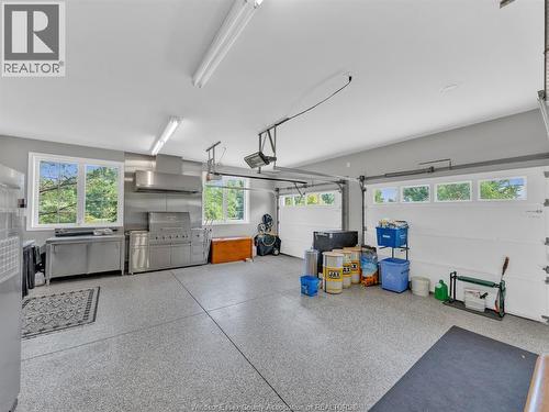 2310 Hickson Rd., Leamington, ON - Indoor Photo Showing Garage