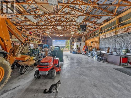 2310 Hickson Rd., Leamington, ON - Indoor Photo Showing Garage
