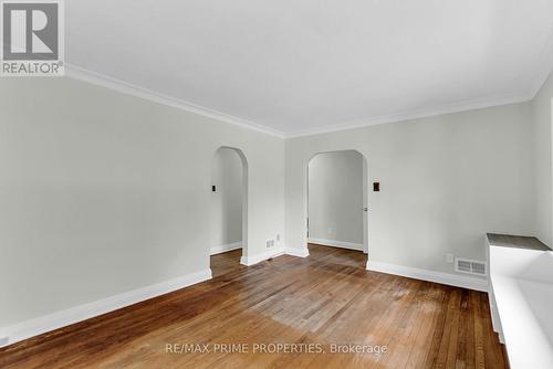 332 Acton Street, Ottawa, ON - Indoor Photo Showing Other Room