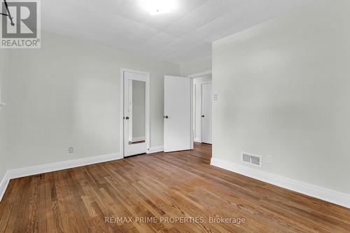 332 Acton Street, Ottawa, ON - Indoor Photo Showing Other Room