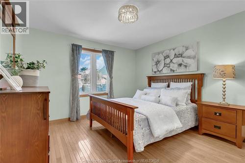 2376 Dandurand Avenue, Windsor, ON - Indoor Photo Showing Bedroom