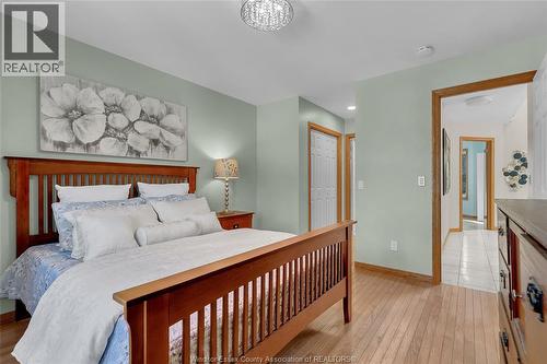 2376 Dandurand Avenue, Windsor, ON - Indoor Photo Showing Bedroom
