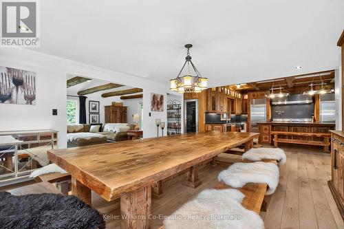 1076 Beaver Lane, Springwater, ON - Indoor Photo Showing Dining Room