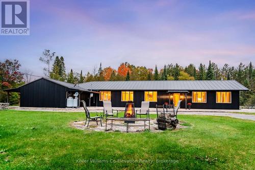 1076 Beaver Lane, Springwater, ON - Outdoor