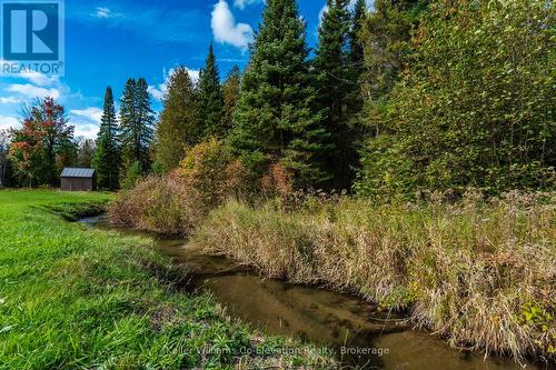 1076 Beaver Lane, Springwater, ON - Outdoor