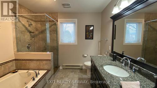 4-Piece Bathroom - 1638 Blakely Drive, Cornwall, ON - Indoor Photo Showing Bathroom