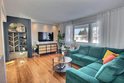 Living room - 548 Rue Filiatrault, Rouyn-Noranda, QC - Indoor Photo Showing Living Room