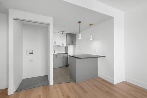 Cuisine - 606-600 Av. Wilfrid-Laurier, Québec (La Cité-Limoilou), QC - Indoor Photo Showing Kitchen