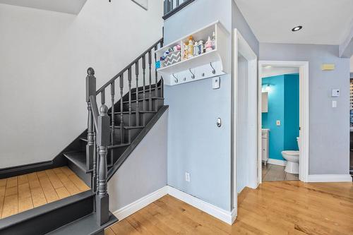 Staircase - 1033 15E Avenue, Laval (Fabreville), QC - Indoor Photo Showing Other Room