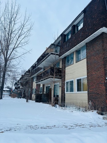 Façade - 302-39 Boul. Brunswick, Dollard-Des-Ormeaux, QC - Outdoor