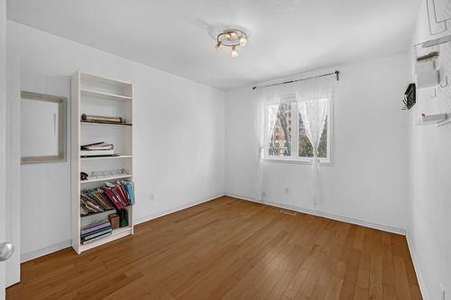 Chambre à coucher - 2070 Rue Des Sarcelles, Vaudreuil-Dorion, QC - Indoor Photo Showing Other Room