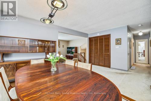 2 Laird Drive, Parry Sound, ON - Indoor Photo Showing Dining Room
