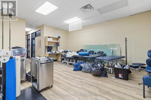 18 King Street W, Brockville, ON 