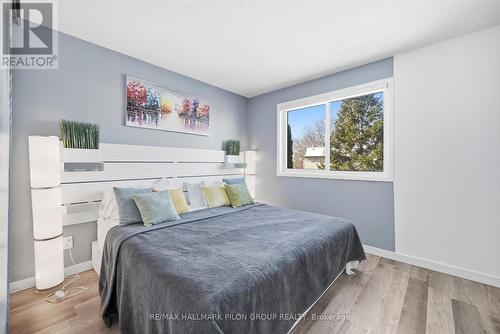 1456 Prestone Drive, Ottawa, ON - Indoor Photo Showing Bedroom