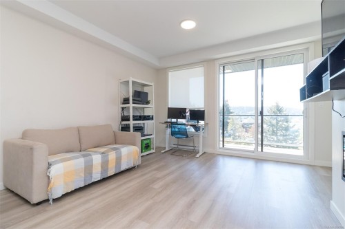 504-815 Orono Ave  Langford, BC V9B 2T9