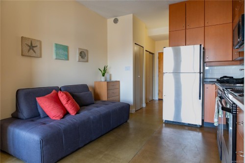 419-409 Swift St, Victoria, BC - Indoor