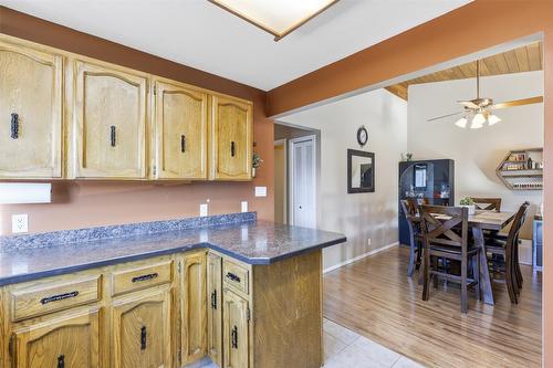 1850 Fleetwood Avenue, Kamloops, BC - Indoor