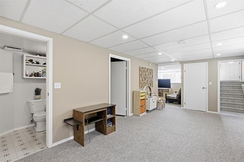 1850 Fleetwood Avenue, Kamloops, BC - Indoor