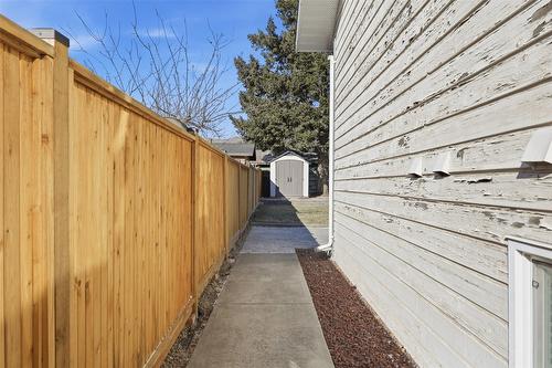 1850 Fleetwood Avenue, Kamloops, BC - Outdoor