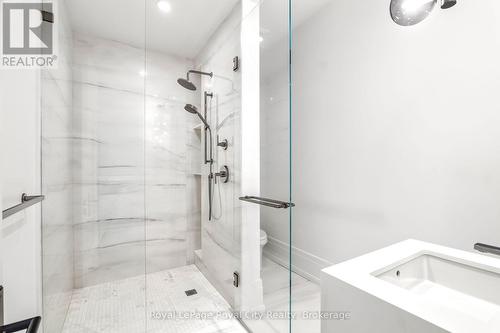 153 Heritage Lake Drive, Puslinch (Crieff/Aikensville/Killean), ON - Indoor Photo Showing Bathroom