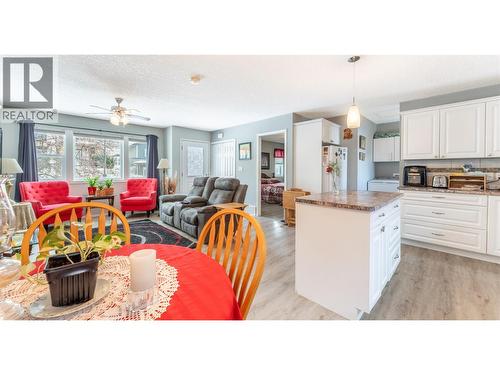 801 Hawkview Drive, Creston, BC - Indoor