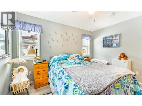 801 Hawkview Drive, Creston, BC - Indoor Photo Showing Bedroom