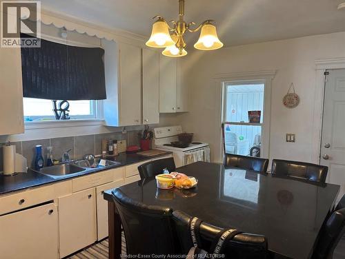 1629-31 Drouillard Road, Windsor, ON - Indoor Photo Showing Kitchen With Double Sink