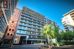 211 - 399 ADELAIDE STREET W  Toronto, ON M5V 1S4