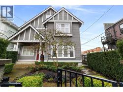 1730 KITCHENER STREET  Vancouver, BC V5L 2W3