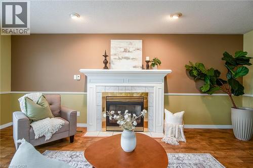 372 Gatestone Boulevard, Waterloo, ON - Indoor Photo Showing Living Room With Fireplace