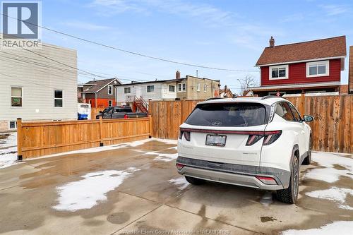 883 Pillette, Windsor, ON - Outdoor