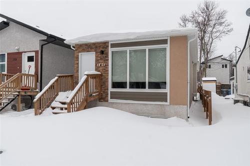 141 Pilgrim Avenue, Winnipeg, MB - Outdoor