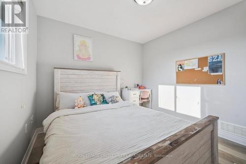 9 Peach Tree Boulevard, St. Thomas, ON - Indoor Photo Showing Bedroom