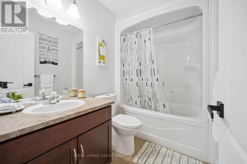 9 Peach Tree Boulevard, St. Thomas, ON - Indoor Photo Showing Bathroom